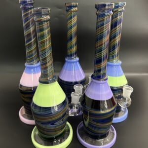 Cool Swirling Design | Glass Water Pipe